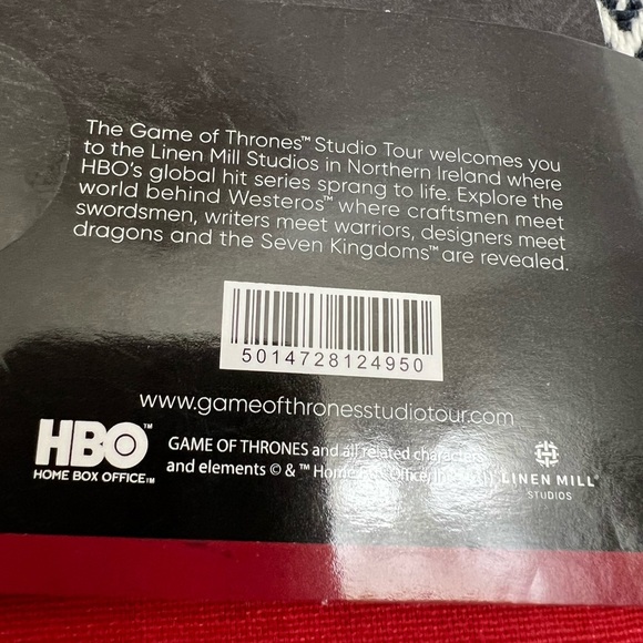 Game of Thrones Studio Tour tea towels - Lannister - Picture 3 of 4